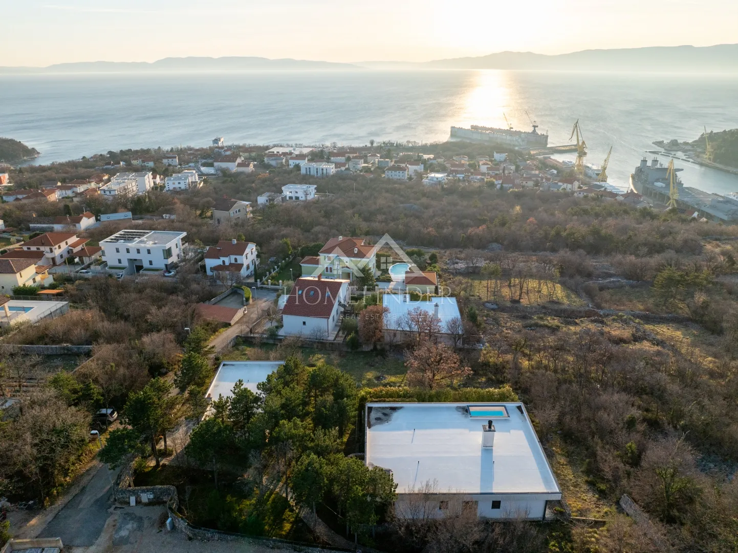 luksuzna vila s bazenom i panoramskim pogledom na more, kostrena - slika 5