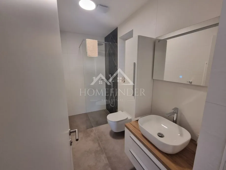 luksuzna vila s bazenom – savudrija – 194 m² sa pogledom na more - slika 30