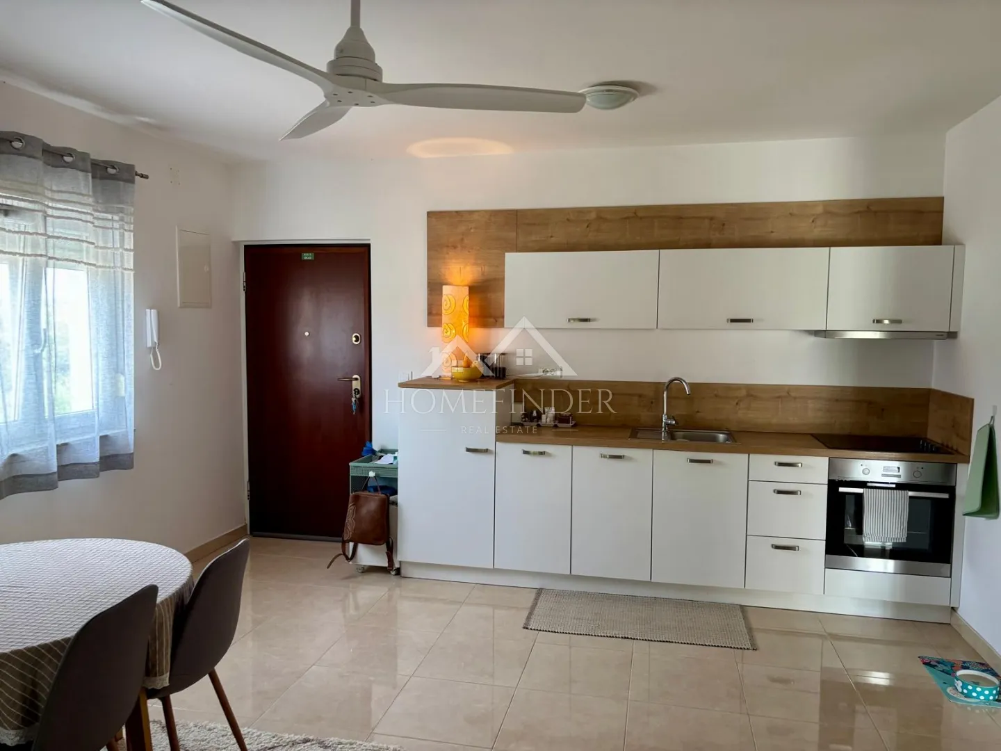 stan s vrtom, 3s, 90 m², 180 m od mora – petrčane - slika 17