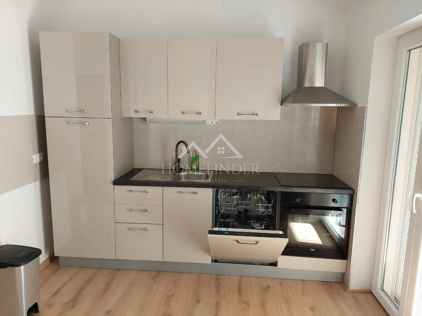 apartman sa 2 stambene jedinice, 134m², 120m od mora, košljun, pag - slika 4