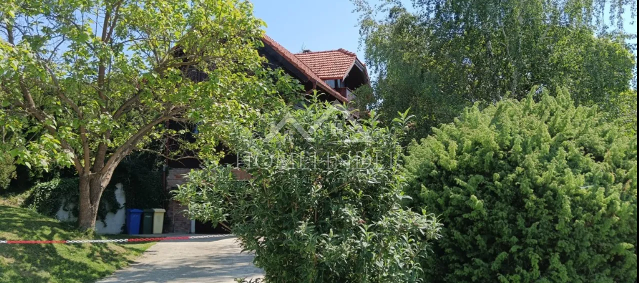 drvena kuća, krapina, 150m2 - slika 18
