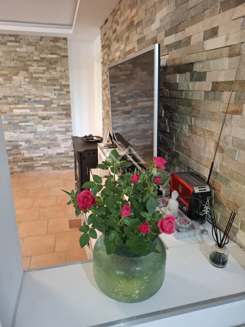 luksuzne dvije kuće s bazenom, 284m2, 1673m2 okućnice,7vpm, ježdovec - slika 19