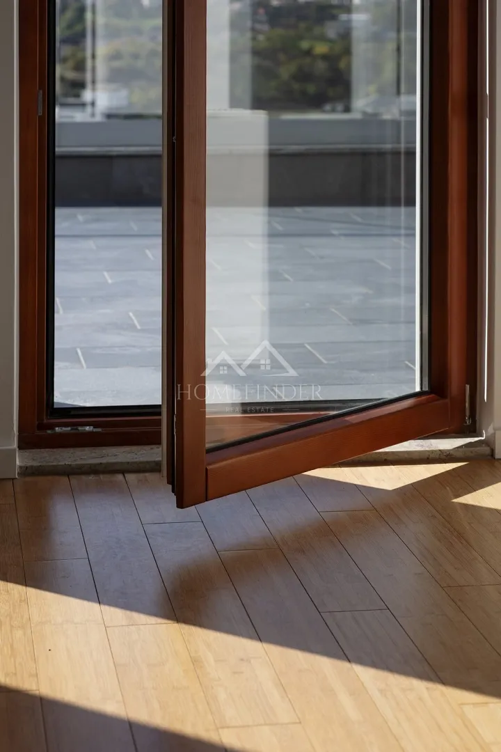 kuća (600m2), šestinski vrh - slika 21