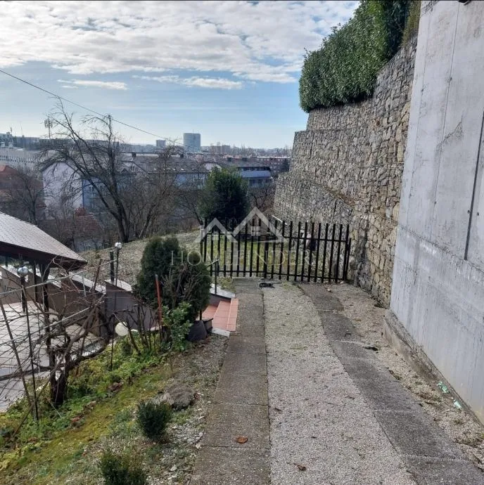 građevinsko zemljište grmoščica 686m2 - slika 6