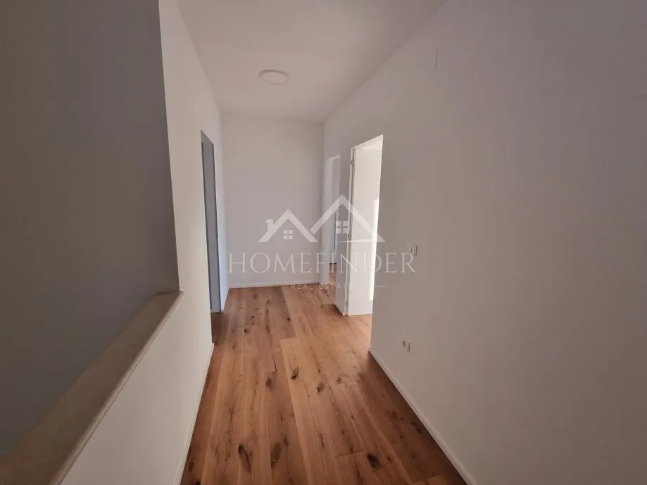 luksuzna vila s bazenom – savudrija – 194 m² sa pogledom na more - slika 21