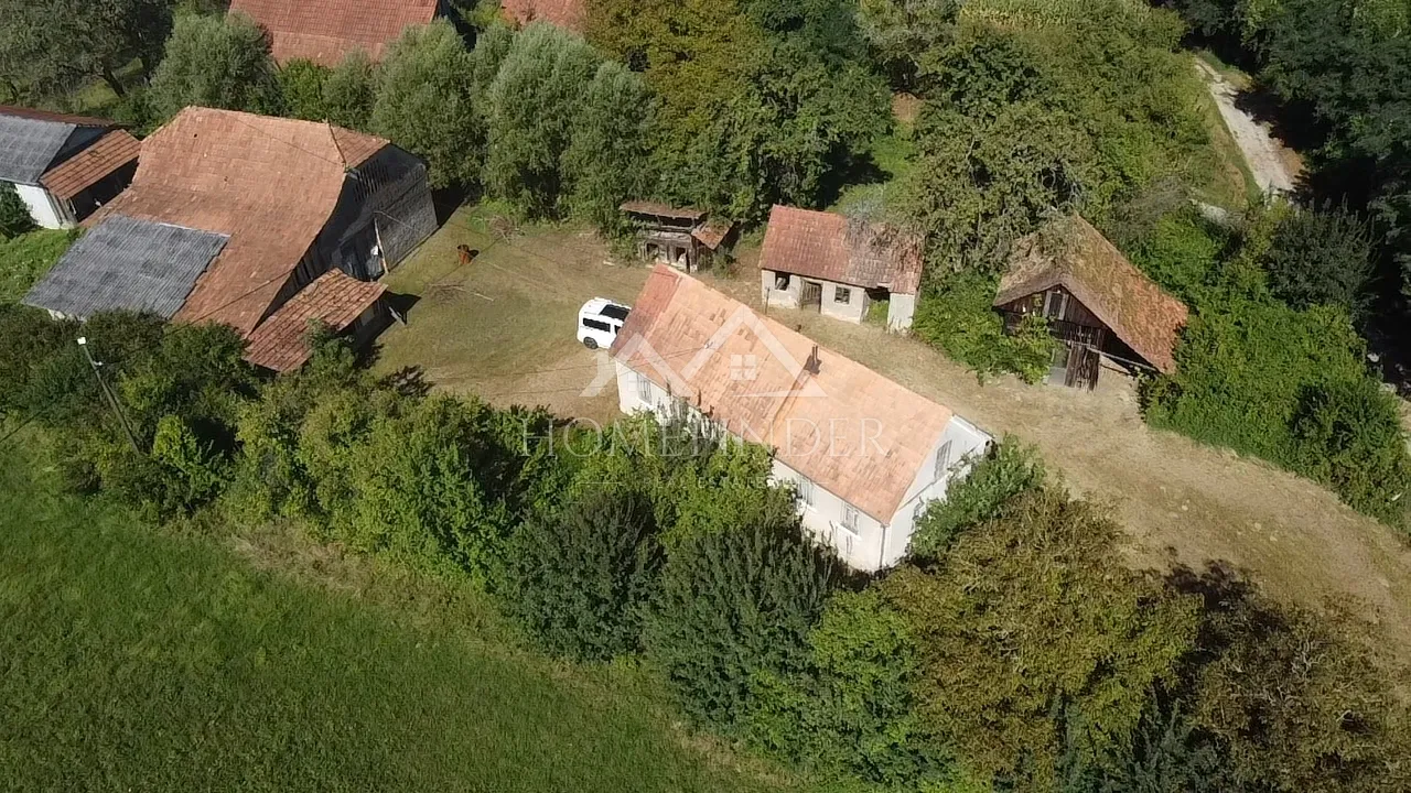 kuća za adaptaciju na prostranom imanju, 82m2, draše - slika 1