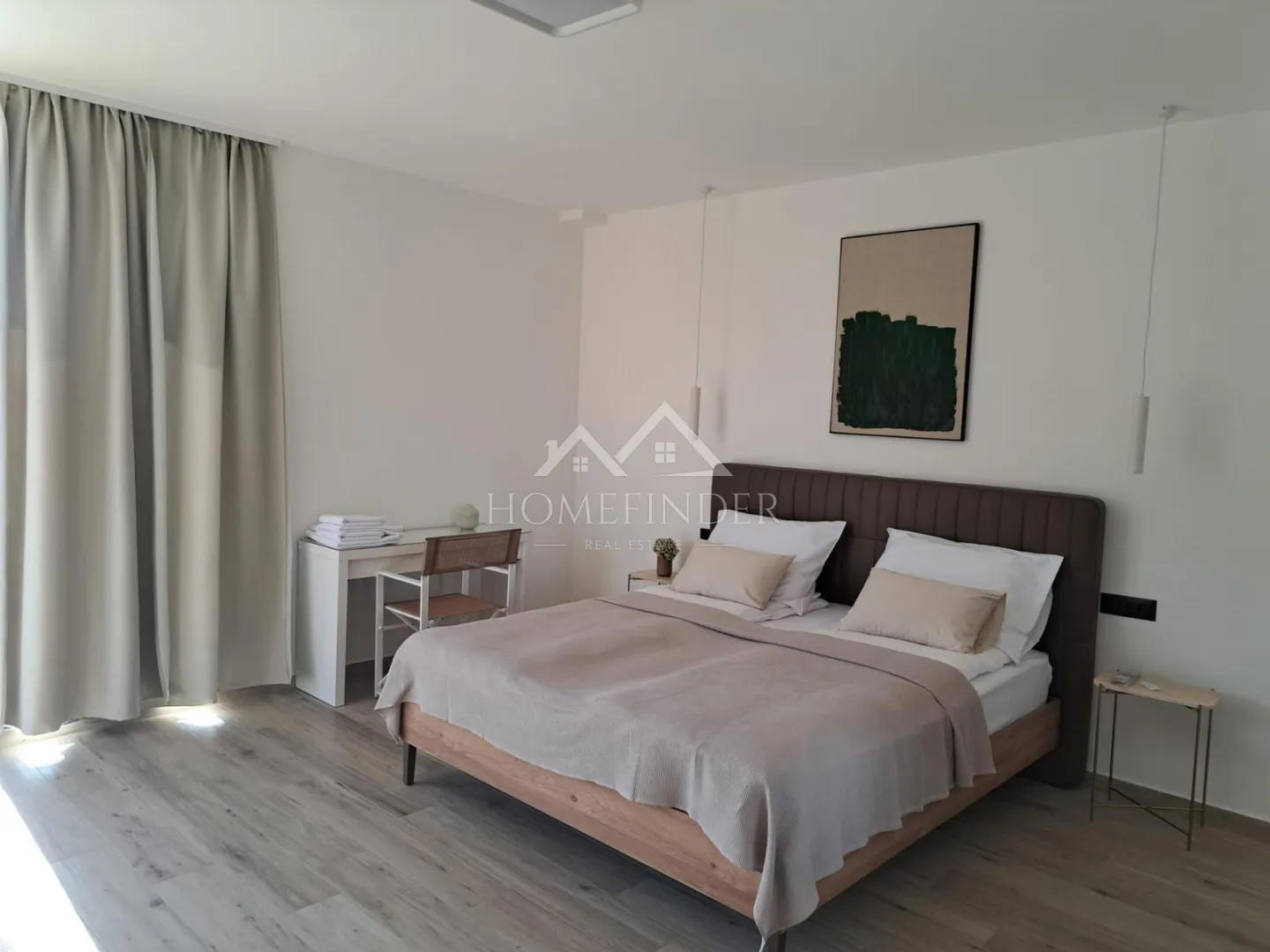urbana vila s bazenom, (5s), 4 vpm, smart house 200 metara od mora - slika 26