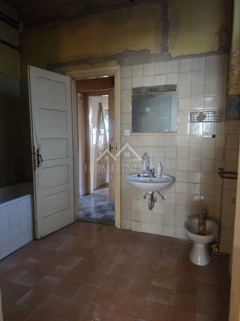 stan u srcu jezgre zagreba, (5s), 112 m2, za adaptaciju - slika 13