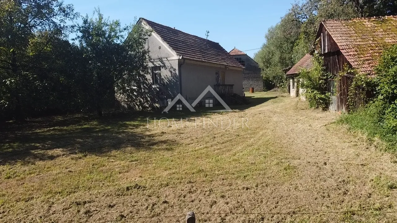 kuća za adaptaciju na prostranom imanju, 82m2, draše - slika 8