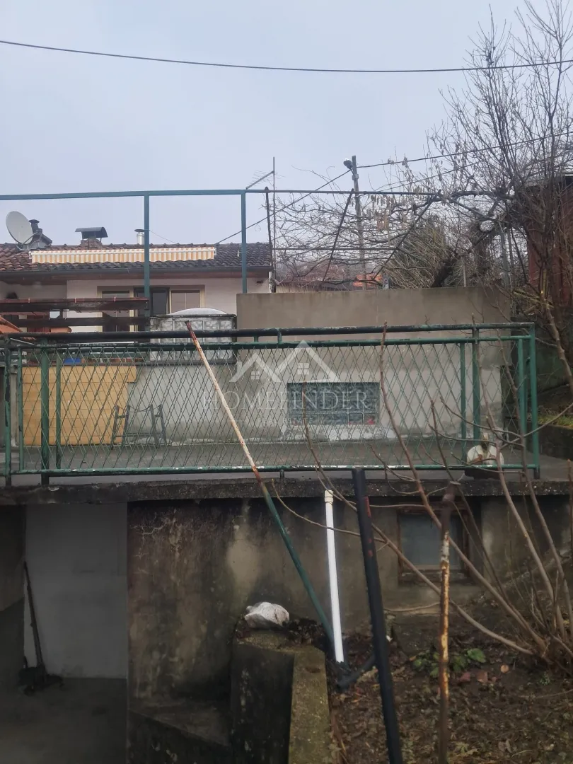 kuća, 220 m2, 1 gpm, 360m2 okućnice, kustošija - slika 17
