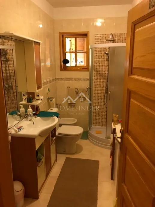 milna, brač – prekrasna kuća 200 m², 20m od mora - slika 12