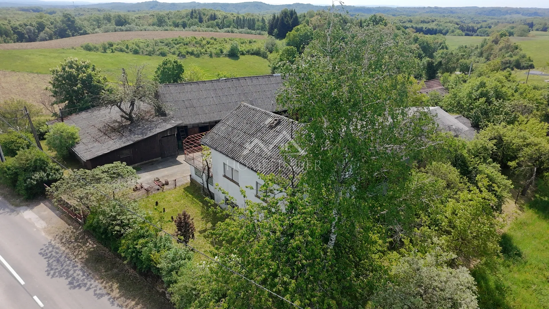 Kuća za adaptaciju 260m2, Pokupsko - Cerje Pokupsko, Pokupsko
