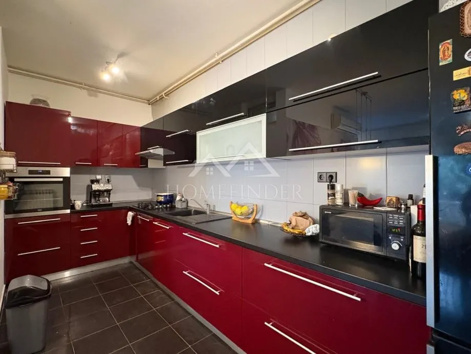 uređen četverosobni stan, 122 m², 1 vpm, 1. kat, stenjevec - slika 8