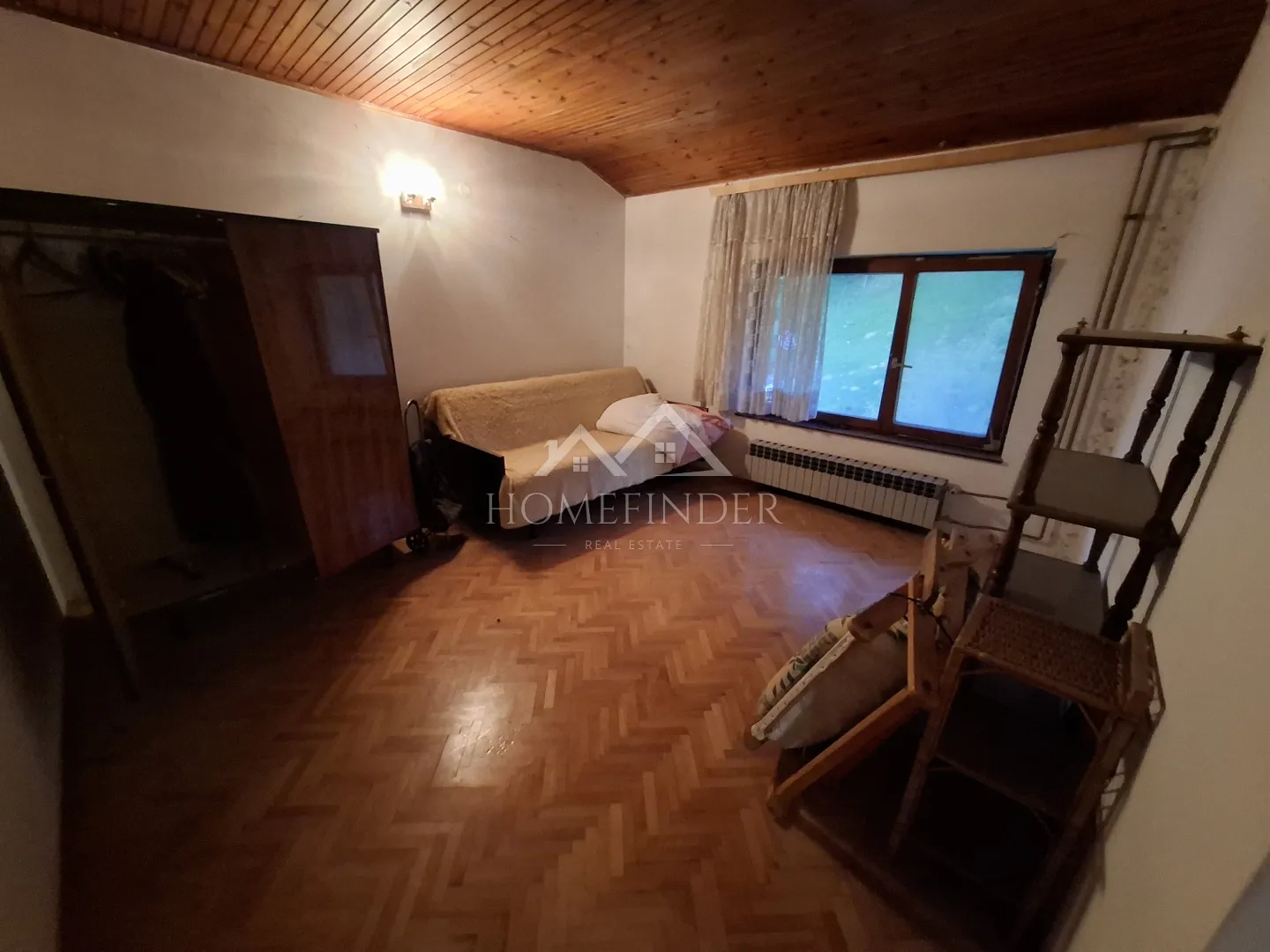 kuća na graberju, 260m2, 3 odvojena stana, 1200m od črnomerca - slika 9