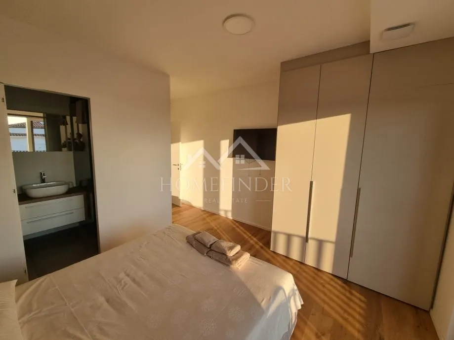 luksuzna vila s bazenom – savudrija – 194 m² sa pogledom na more - slika 24