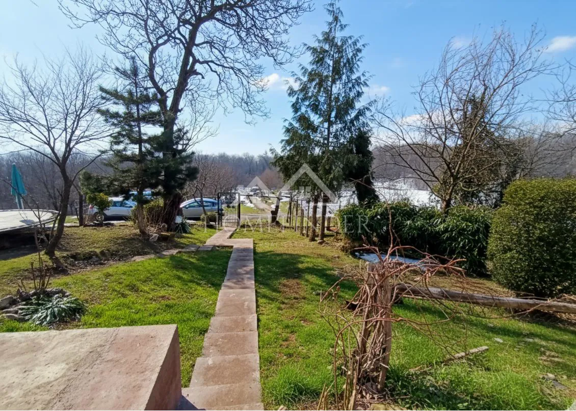 kuća 120m2, predivno imanje 12000m2, klanjec - slika 5