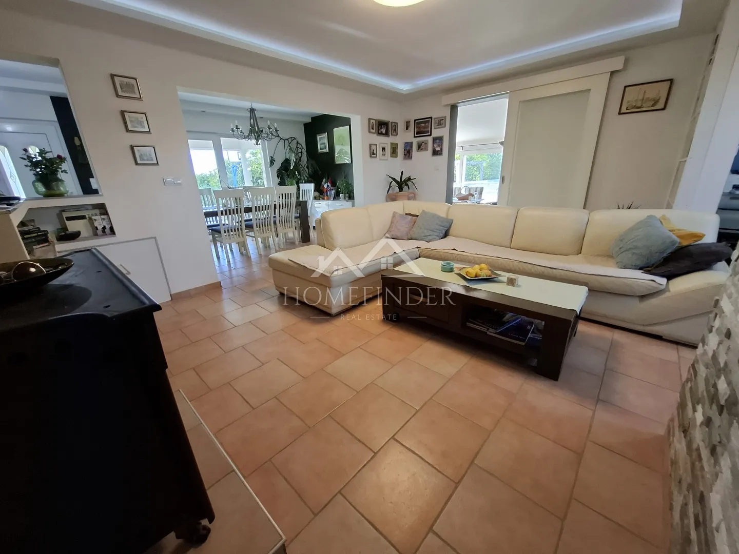 luksuzne dvije kuće s bazenom, 284m2, 1673m2 okućnice,7vpm, ježdovec - slika 15
