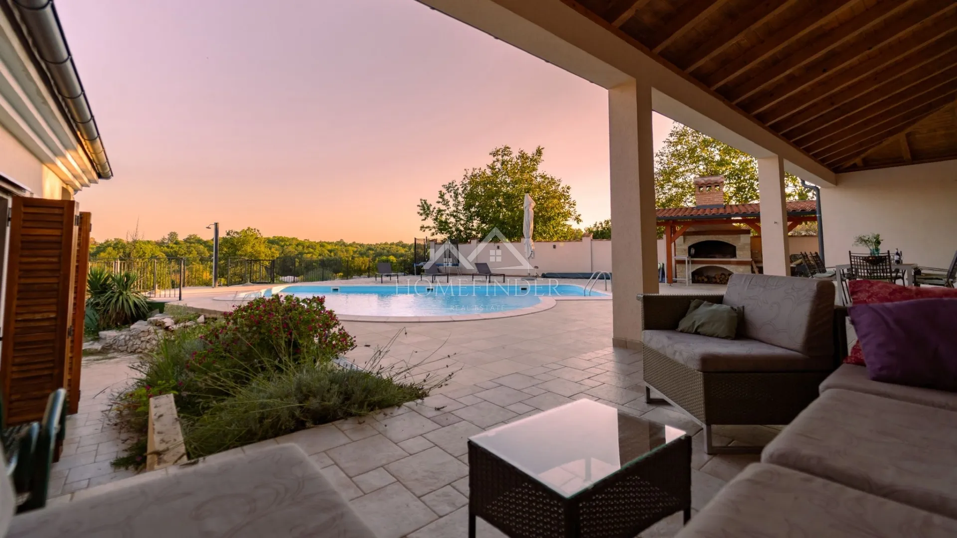 luksuzna vila s bazenom, privatnost, 398m2, žminj - slika 9