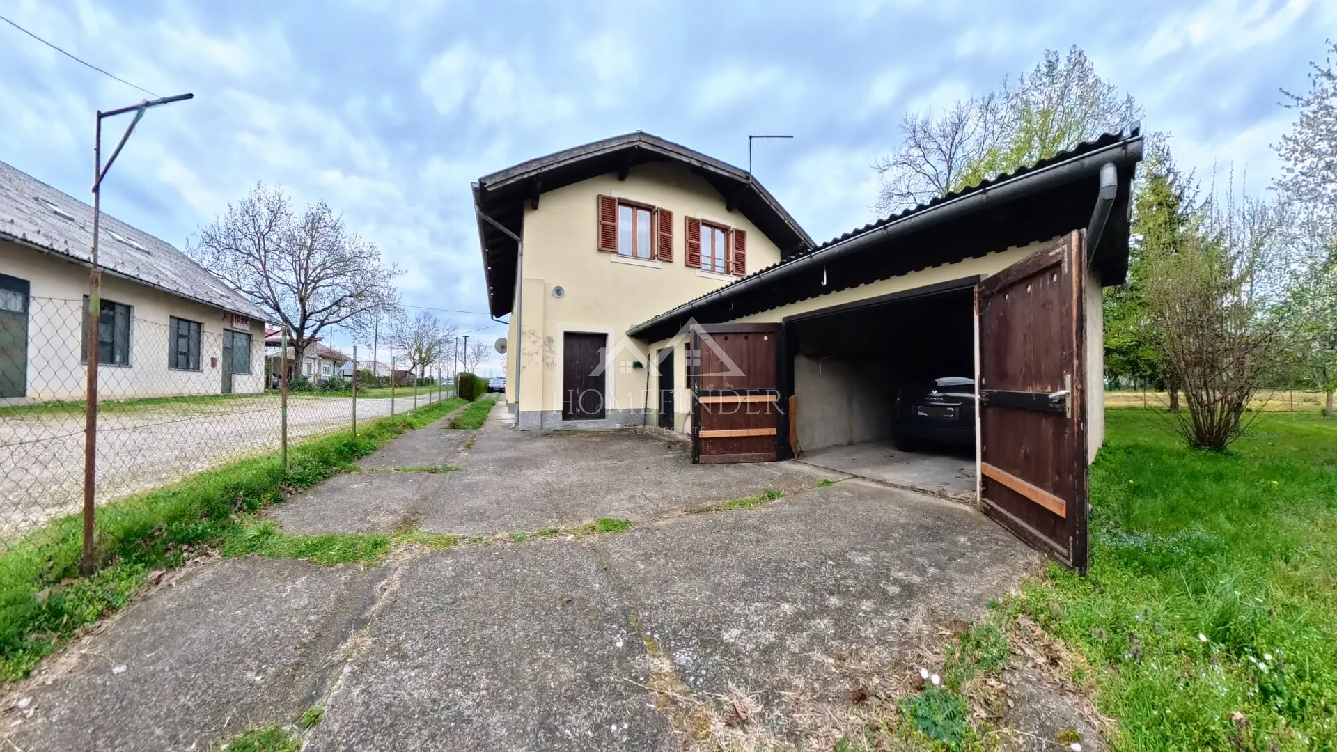 kuća, sisak, 204m2 - slika 28
