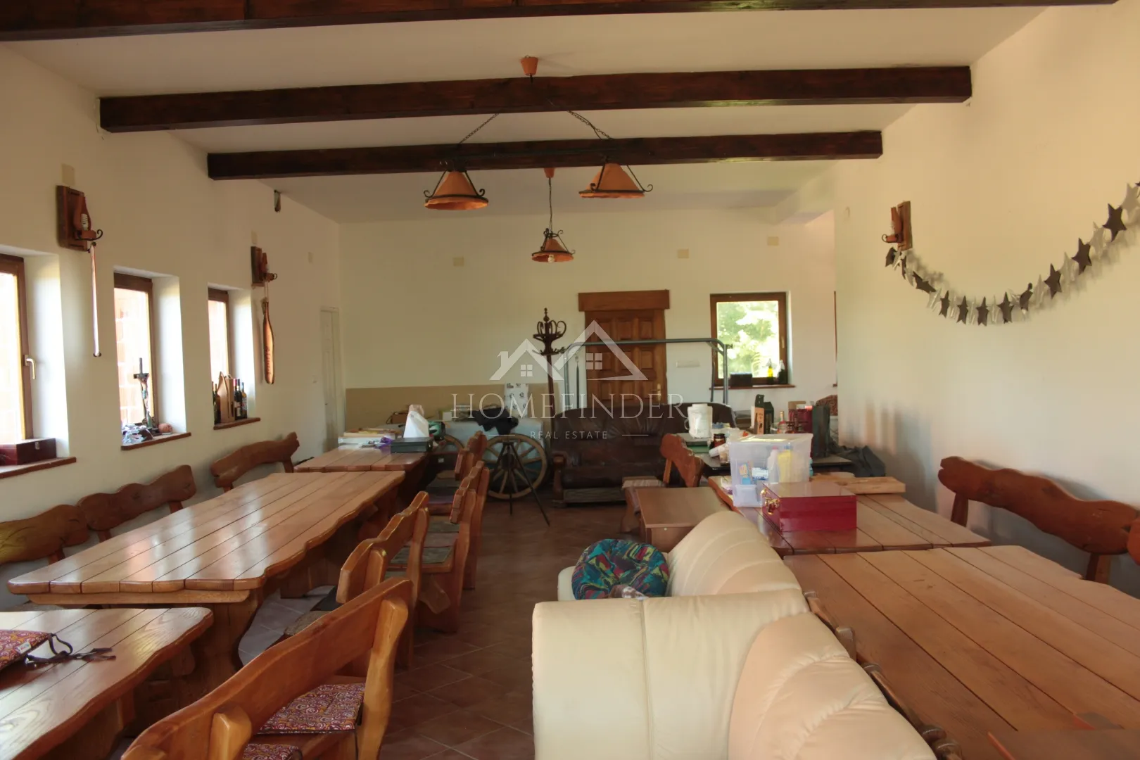 kuća 450m2, donja stubica - slika 9