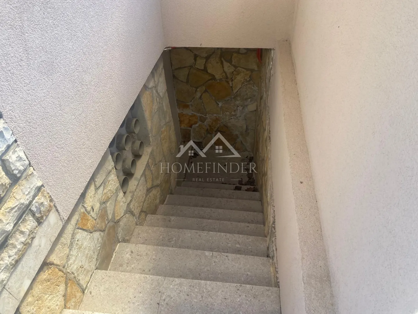 kuća s bazenom, pirovac, 160m2 - slika 4