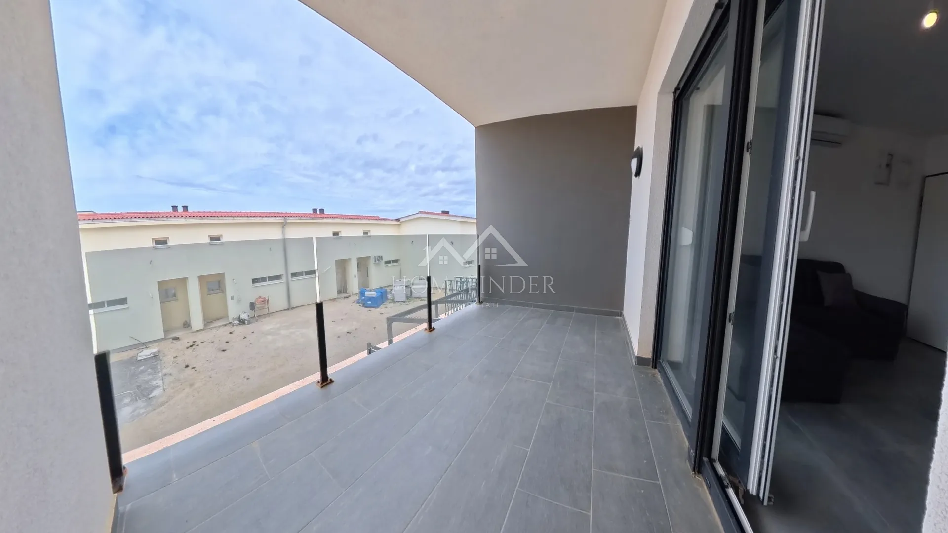moderan apartman s balkonom, namješten, 3s, 58m2, povljana, novogradnja - slika 13