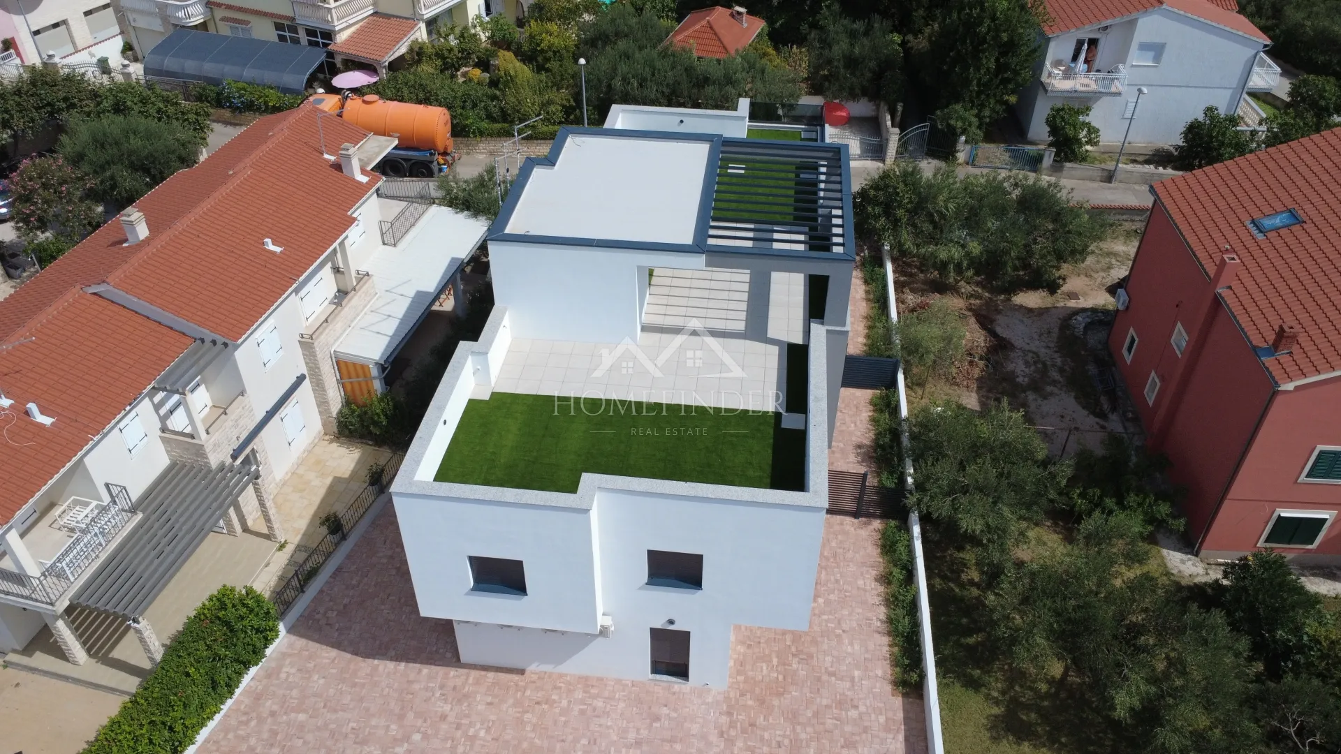 dvoetažni stan, 300m od mora, 137m2, 2vpm, novogradnja - slika 7