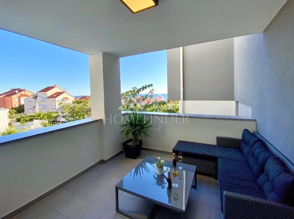 moderan dvoetažni stan s panoramskim pogledom na more, 179m², novalja - slika 19