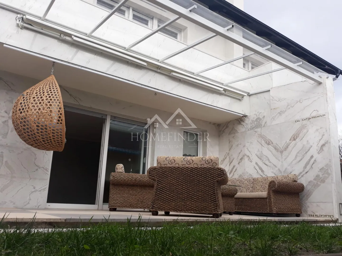 kuća petrinja 200m2 - kompletno adaptirana - slika 4
