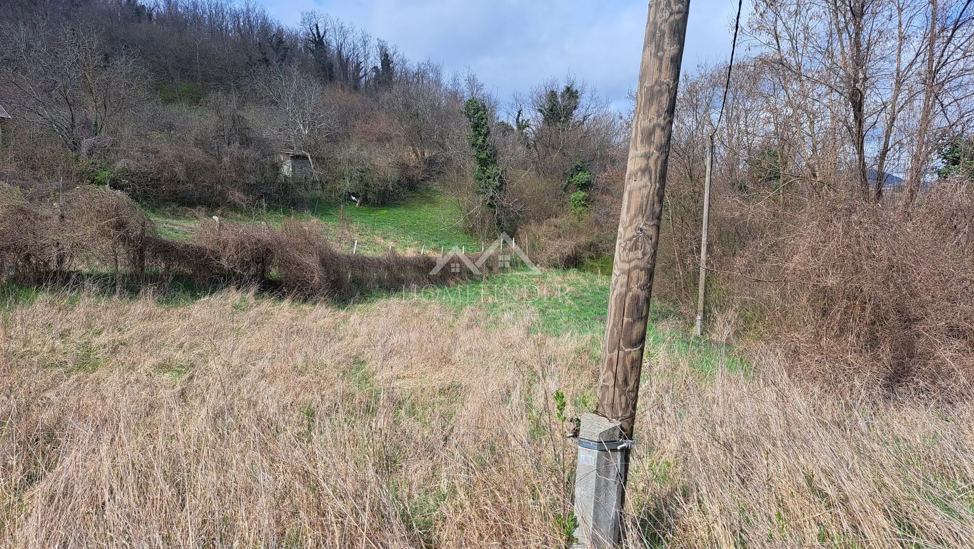 kuća čučerje 250m2 sa predivnom okućnicom - slika 9