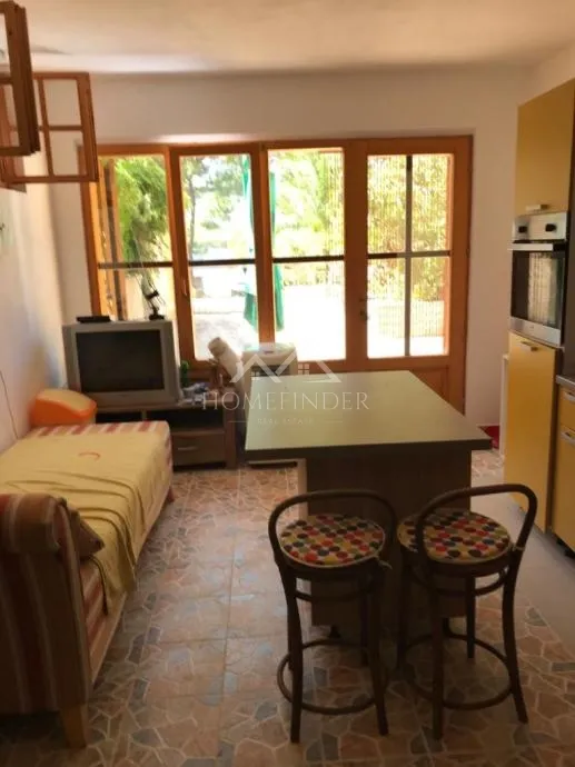 milna, brač – prekrasna kuća 200 m², 20m od mora - slika 14