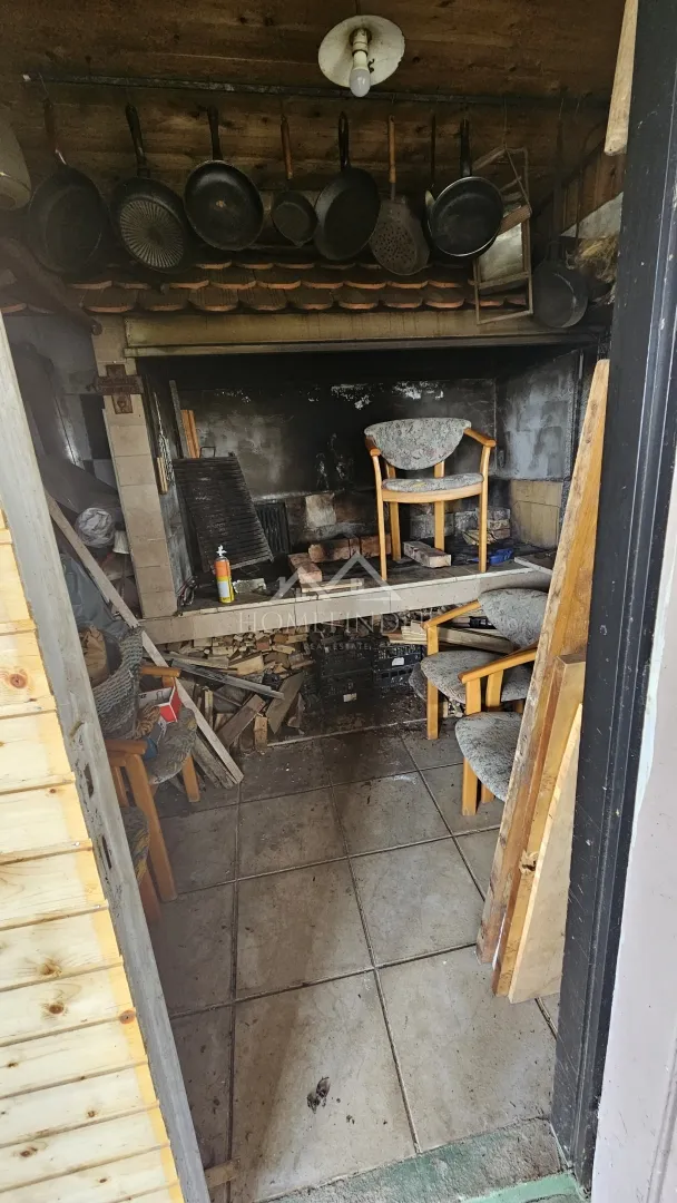 vikendica s preljepim pogledom i dvorištem, veliko trgovišće - slika 26