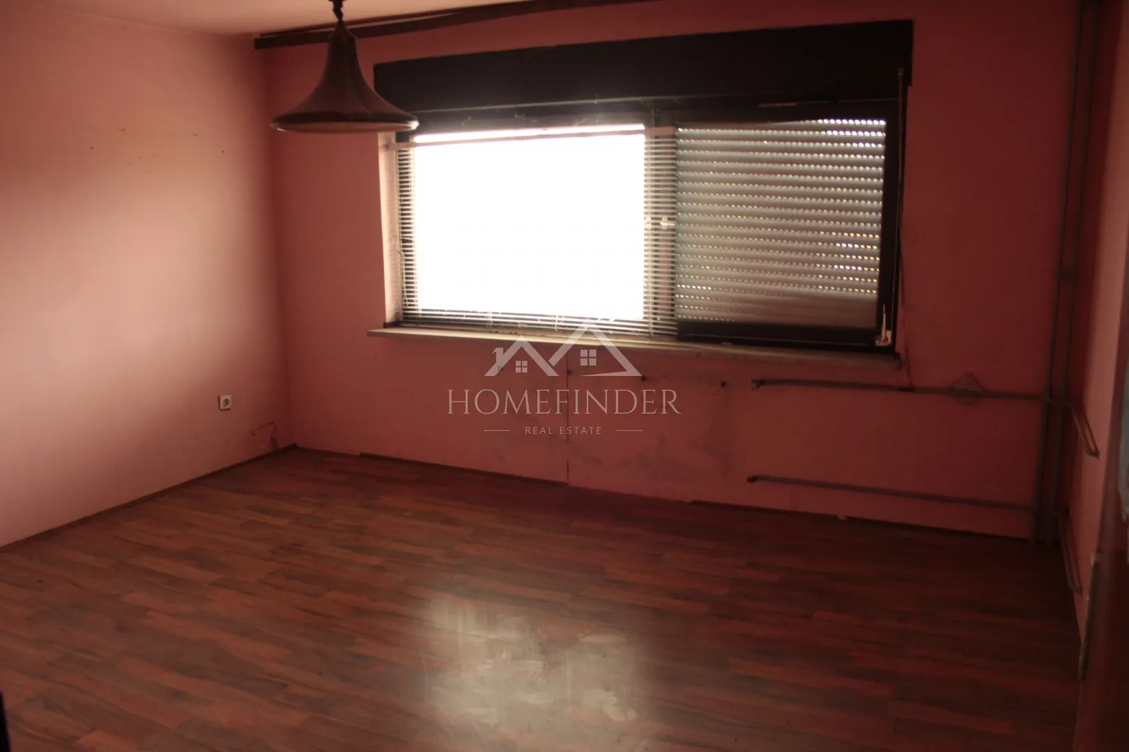 kuća za adaptaciju, 240m², jakovlje - slika 11