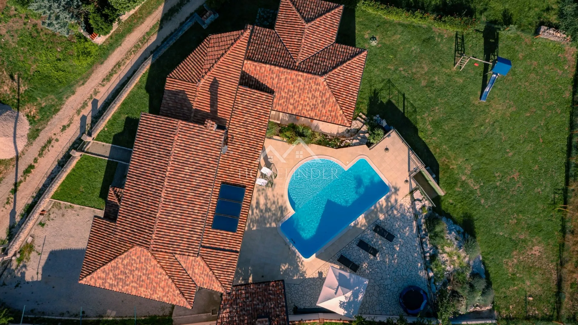 luksuzna vila s bazenom, privatnost, 398m2, žminj - slika 19