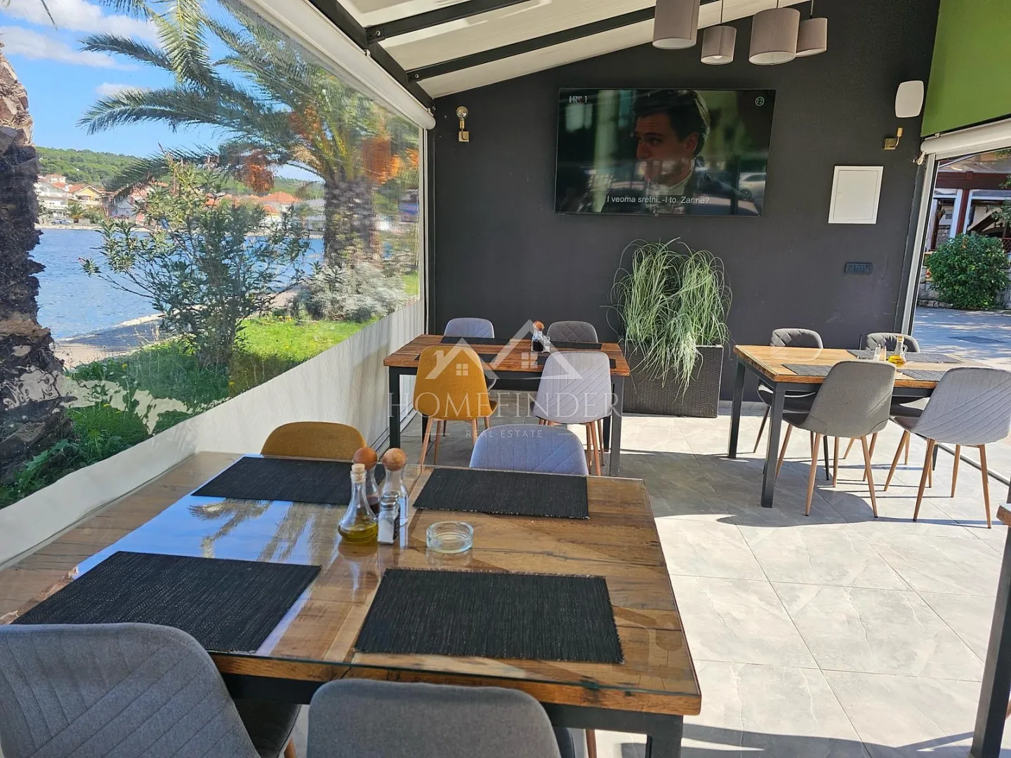 poznati restoran prvi red do mora, bibinje - slika 2