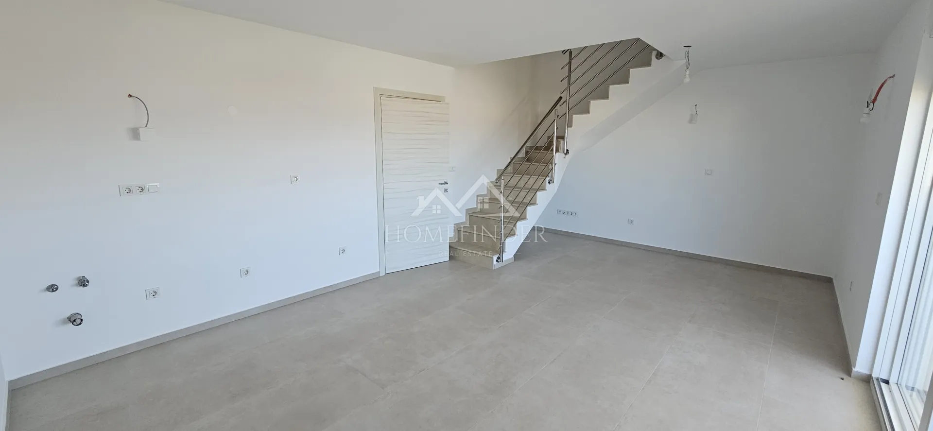 luksuzni dvoetažni penthouse s pogledom na more, 112m2, povljana, novogradnja - slika 12