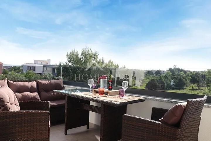 apartman, 2s, zaton, 100m od mora, 48,43m2 + terasa na krovu - slika 9