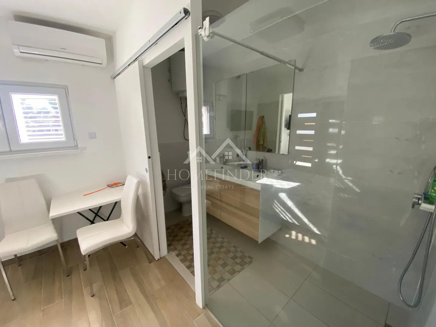 kuća s bazenom, pirovac, 160m2 - slika 9