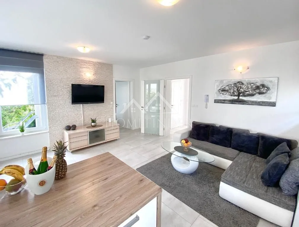 moderan dvoetažni stan s panoramskim pogledom na more, 179m², novalja - slika 3