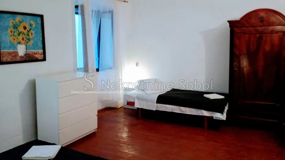 cres, osor - kuća, 360 m2 prodaja - slika 14