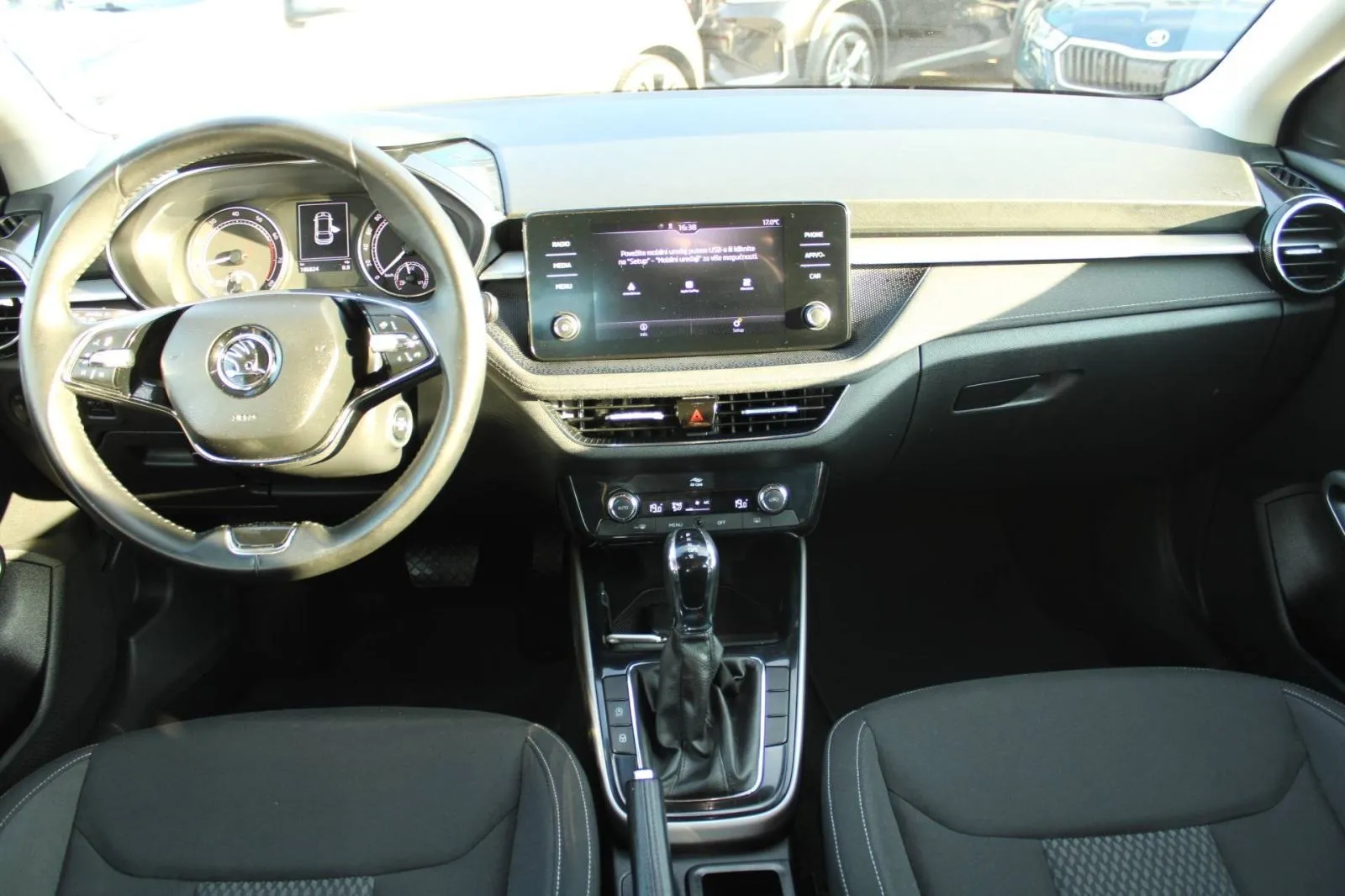 škoda fabia 1.0 tsi dsg style - slika 12