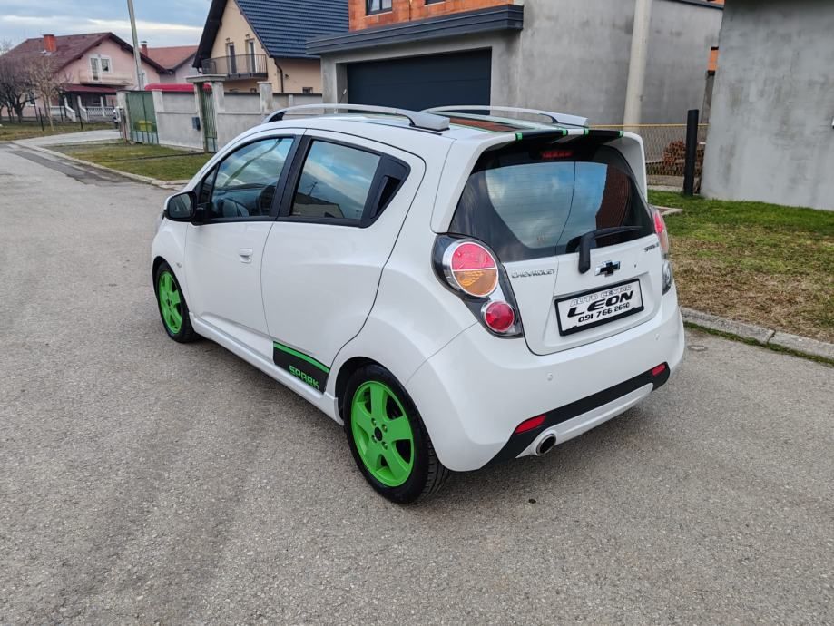 chevrolet spark spark 1,2 16v, 2011g. 142000 - slika 4