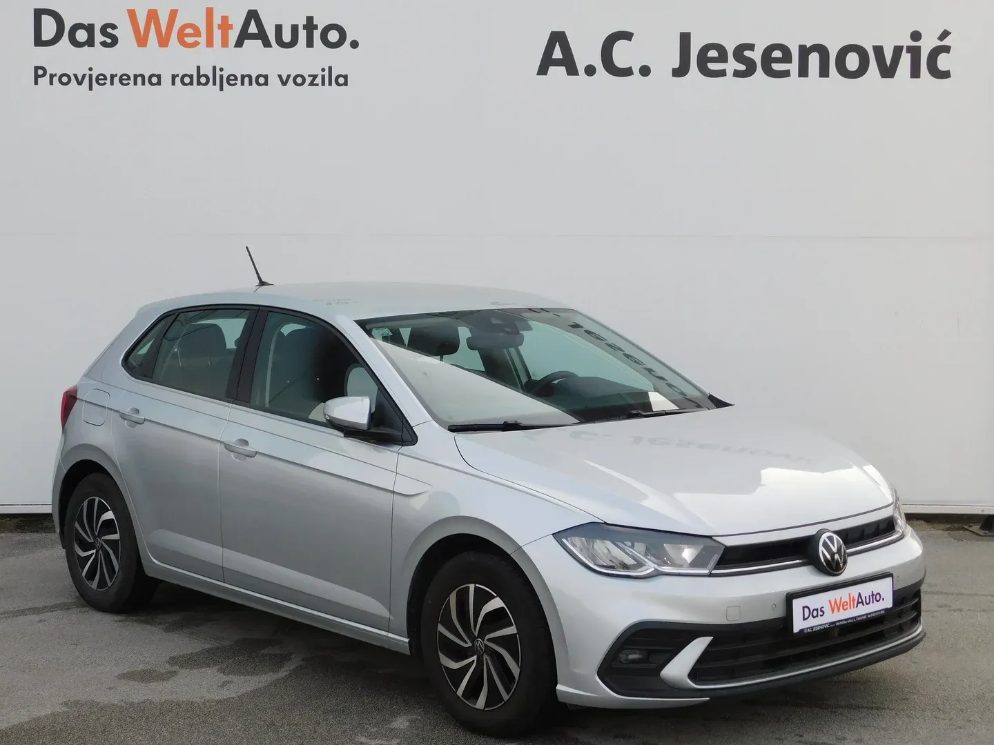 10799 volkswagen polo 1.0 tsi life - slika 3