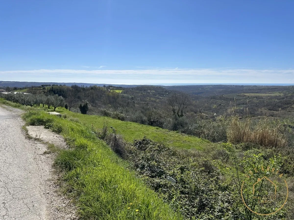 zemljište sa građevinskom dozvolom, krasica - slika 5