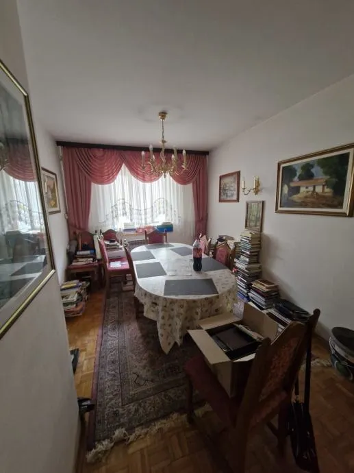 kuća: vinkovci, centar, katnica, 250.00 m2 - slika 3