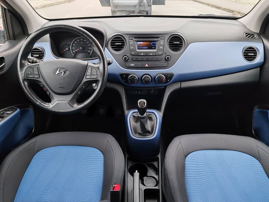 hyundai i10 1,0 2015 god,55000 km,klima,kartice - slika 12
