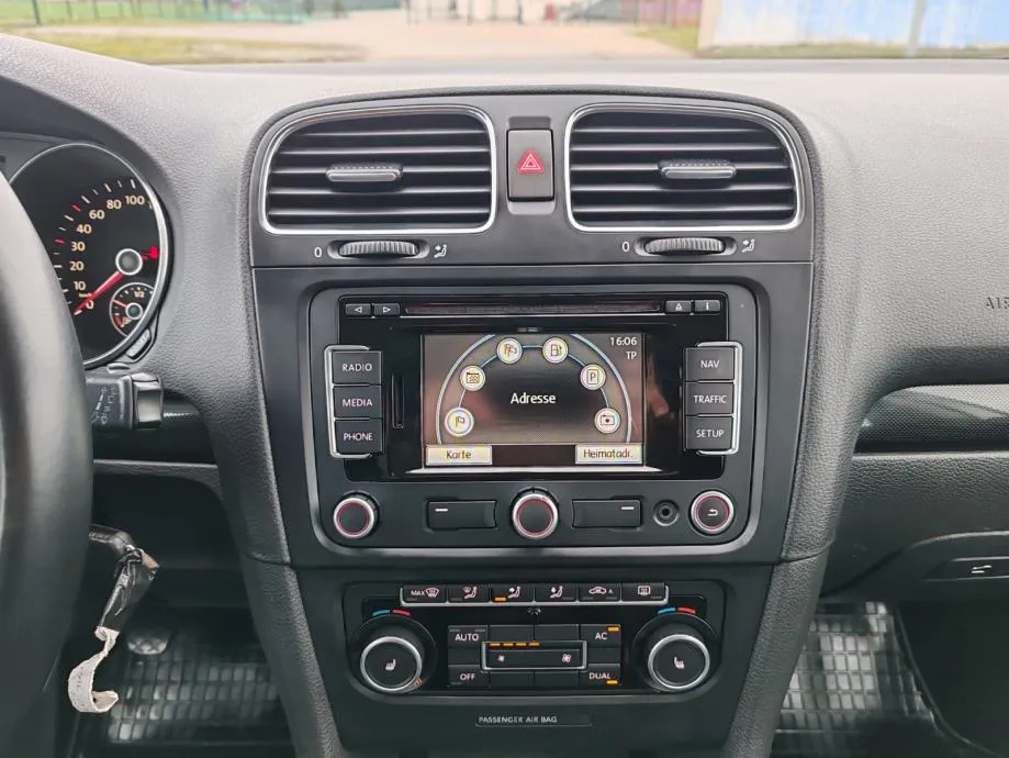 vw golf 6 variant 2,0 tdi, 2011g. 217000 km, kartice 24/36 rata - slika 13