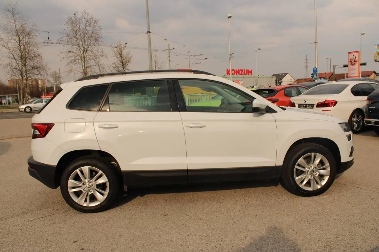 škoda karoq 2.0 tdi dsg *navigacija* - slika 4