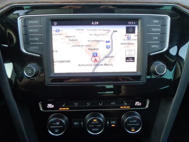 vw passat variant 2,0 tdi r line/led/navi/gr.sj./temp/pdc/ambl/alu18 - slika 8