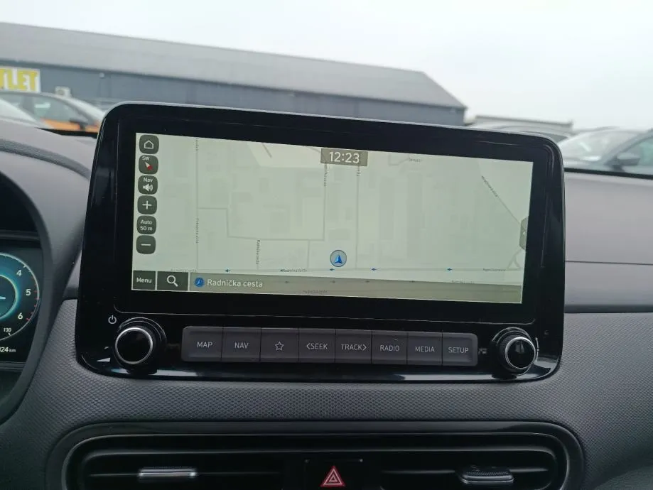 hyundai kona. crdi. jamstvo. leasing - slika 13